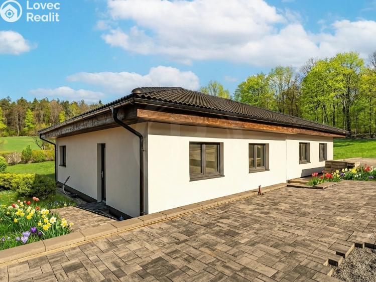 Prodej rodinného domu Hlincová Hora, Na Lukách 330 č. 2