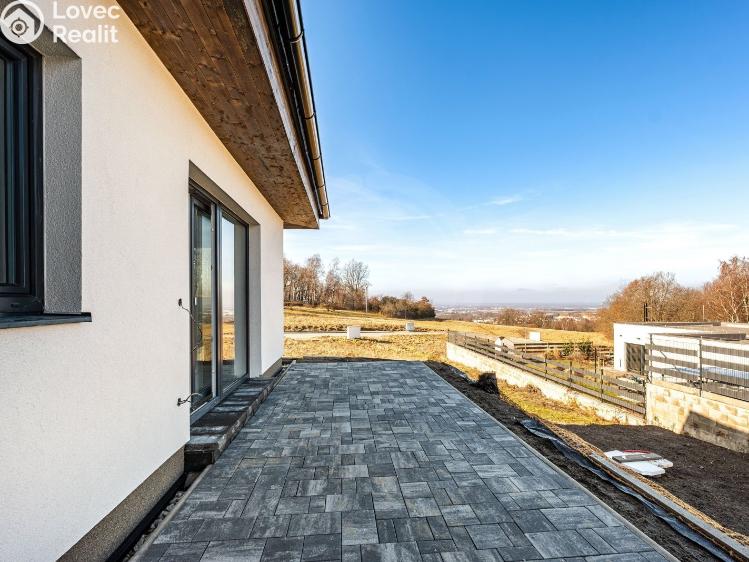 Prodej rodinného domu Hlincová Hora, Na Lukách 330 č. 23