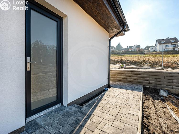 Prodej rodinného domu Hlincová Hora, Na Lukách 330 č. 25