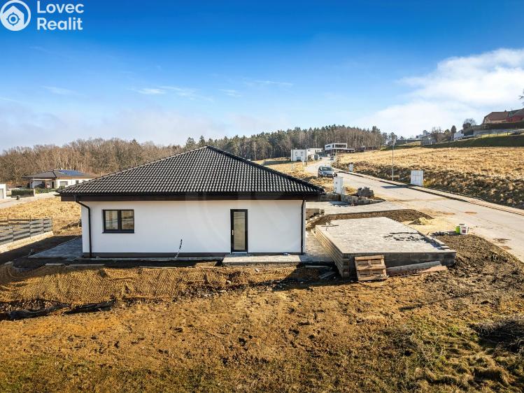 Prodej rodinného domu Hlincová Hora, Na Lukách 330 č. 31