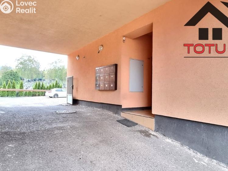 Pronájem bytu 3+1 Náchod, U Zastávky č. 10