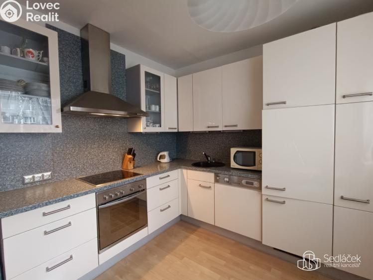 Pronájem bytu 2+1 Sokolov, Atletická č. 2