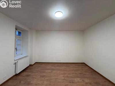 Pronájem bytu 2+KK Praha, Na Petynce č. 1