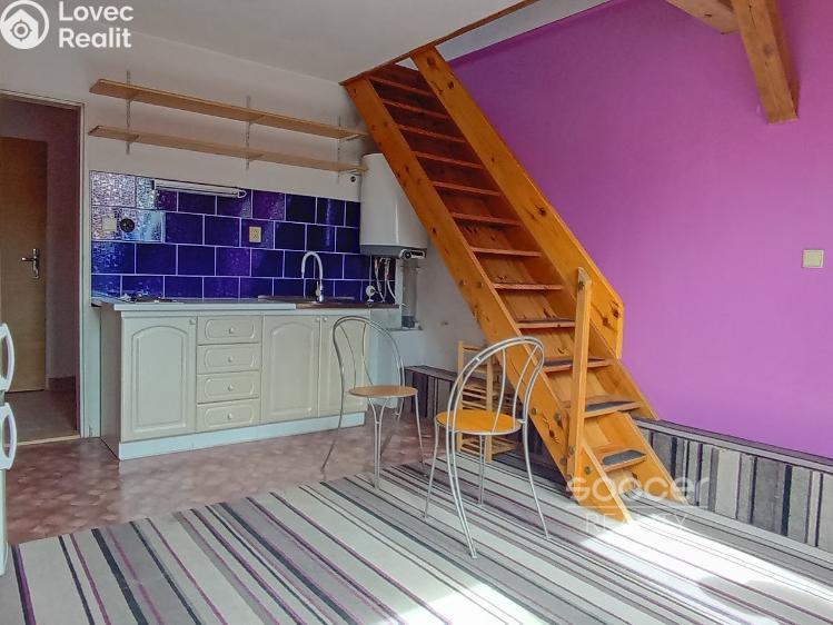 Rent apartment 2+KK Praha, Jirečkova č. 5