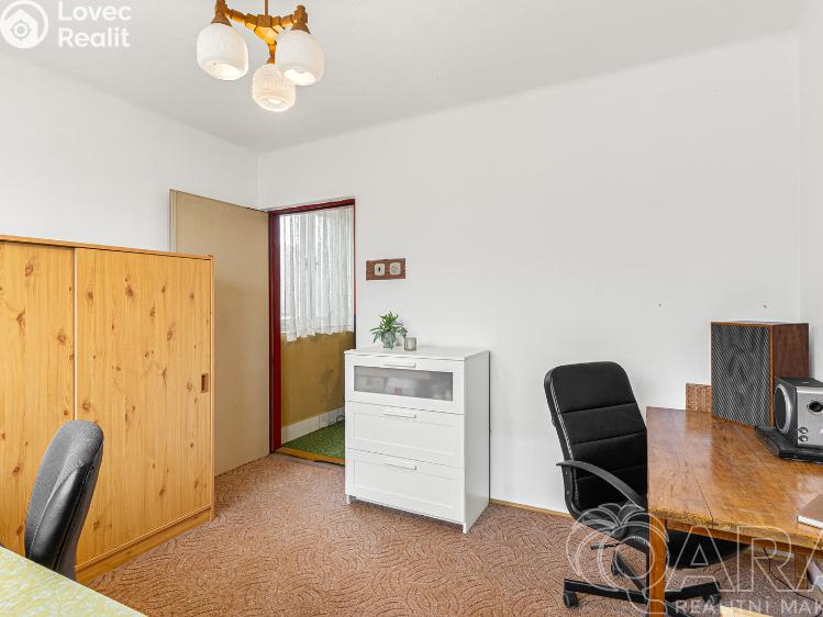 Prodej rodinného domu Týnec nad Sázavou č. 14