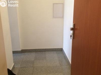Оренда квартири 1+KK Praha, Freyova č. 9
