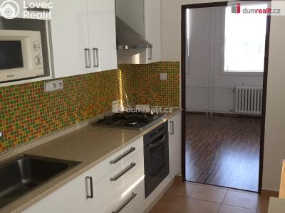 Pronájem bytu 3+1 Praha 11, Stříbrského č. 2