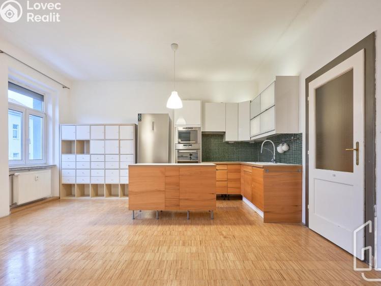 Pronájem bytu 3+KK Brno, Poděbradova č. 2