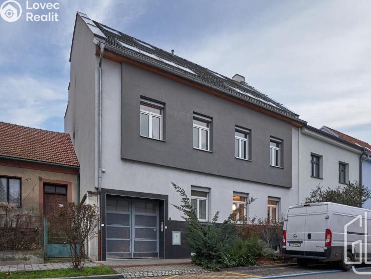 Pronájem bytu 3+KK Brno, Poděbradova č. 20