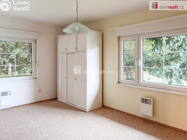 Pronájem rodinného domu Praha-Nebušice, V březinkách č. 12