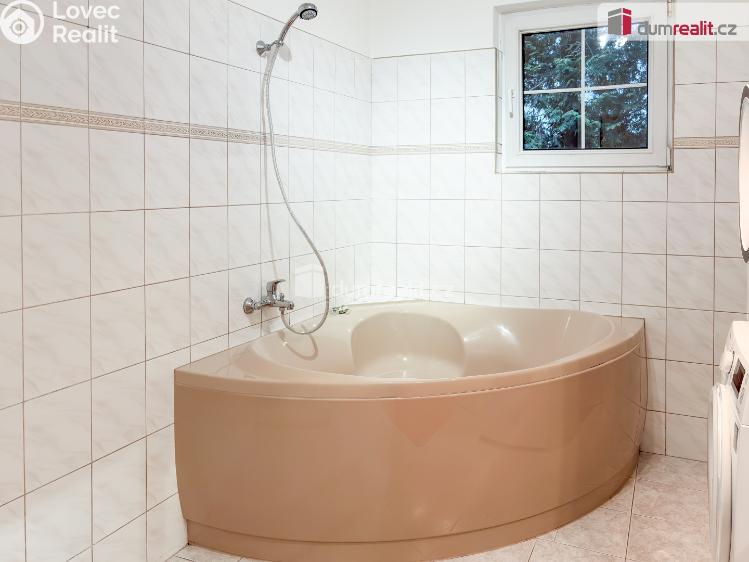 Pronájem rodinného domu Praha-Nebušice, V březinkách č. 13