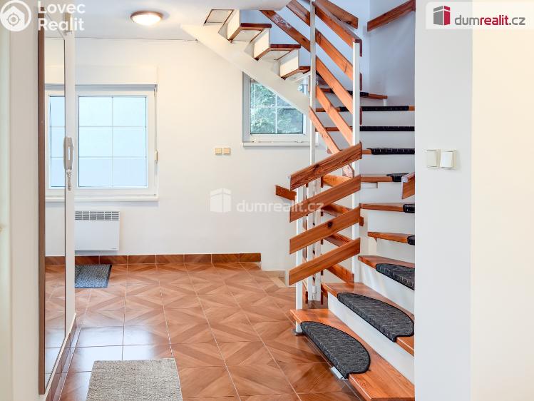 Pronájem rodinného domu Praha-Nebušice, V březinkách č. 15