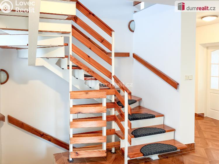 Pronájem rodinného domu Praha-Nebušice, V březinkách č. 16