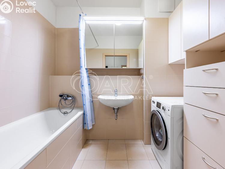 Pronájem bytu 2+KK Praha, Fikerova č. 8