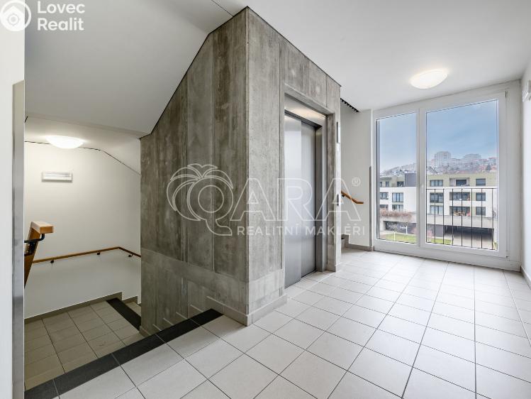 Pronájem bytu 2+KK Praha, Fikerova č. 12