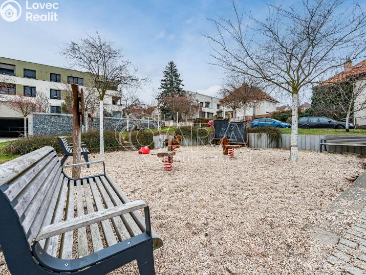 Pronájem bytu 2+KK Praha, Fikerova č. 15