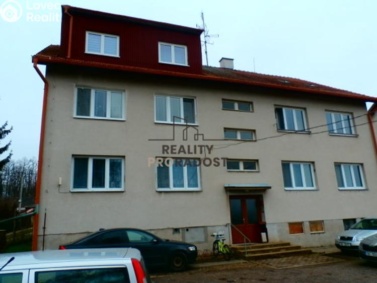 Prodej bytu 3+1 Božice č. 21