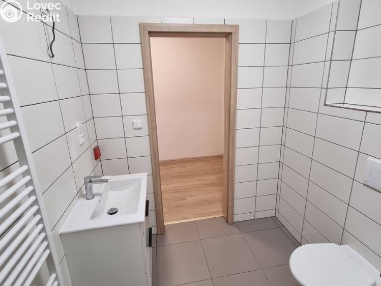 Аренда квартиры 2+1 Rohatec, Moravní č. 13