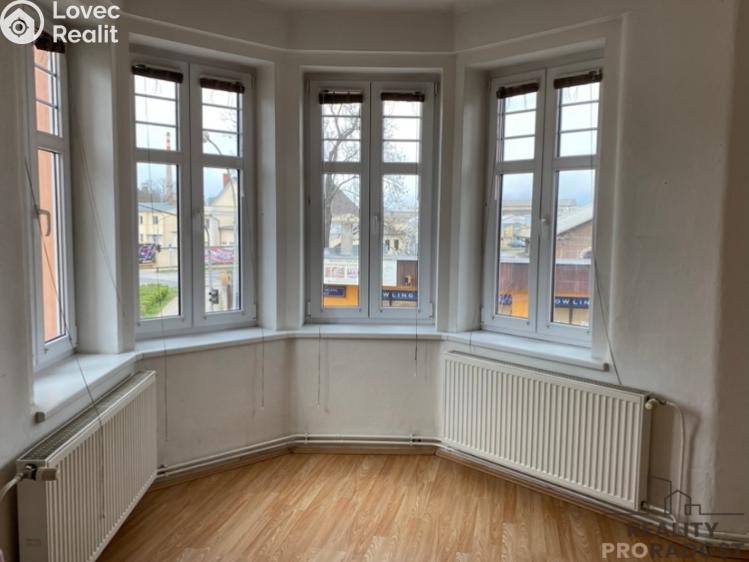 Продажа квартиры 5+1 Kroměříž, Nádražní č. 9