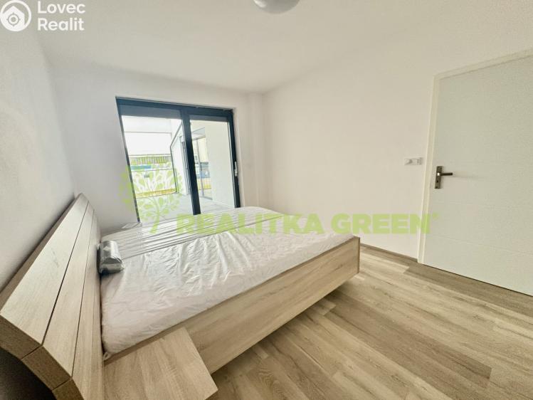 Pronájem bytu 4+KK Zlín, Chmelnická č. 7