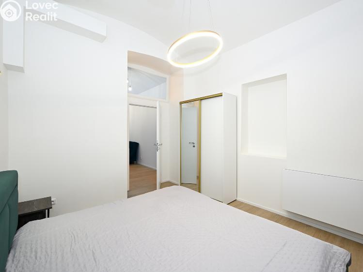 Pronájem bytu 2+KK Praha, Holečkova 799/99 č. 11