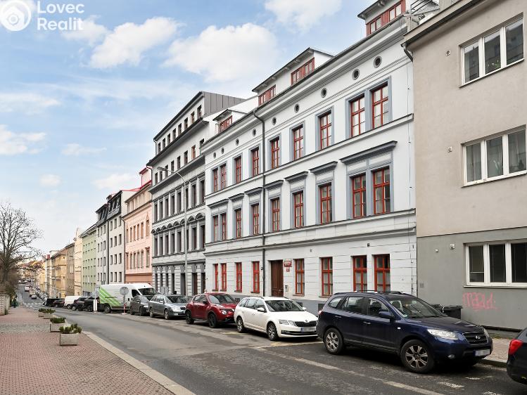 Pronájem bytu 2+KK Praha, Holečkova 799/99 č. 17