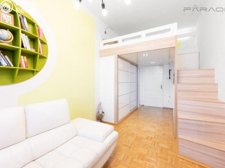 Pronájem bytu 1+1 Praha, Vratislavova č. 2