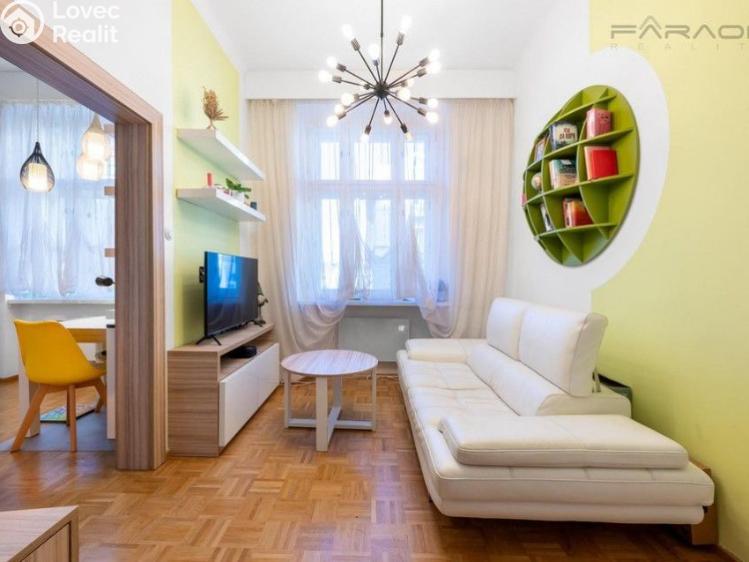 Pronájem bytu 1+1 Praha, Vratislavova č. 9