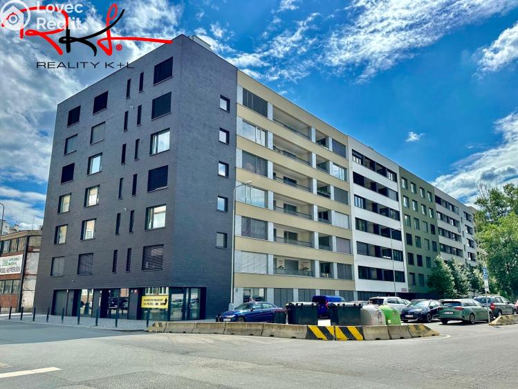 Pronájem garáže Praha, U Pergamenky č. 5