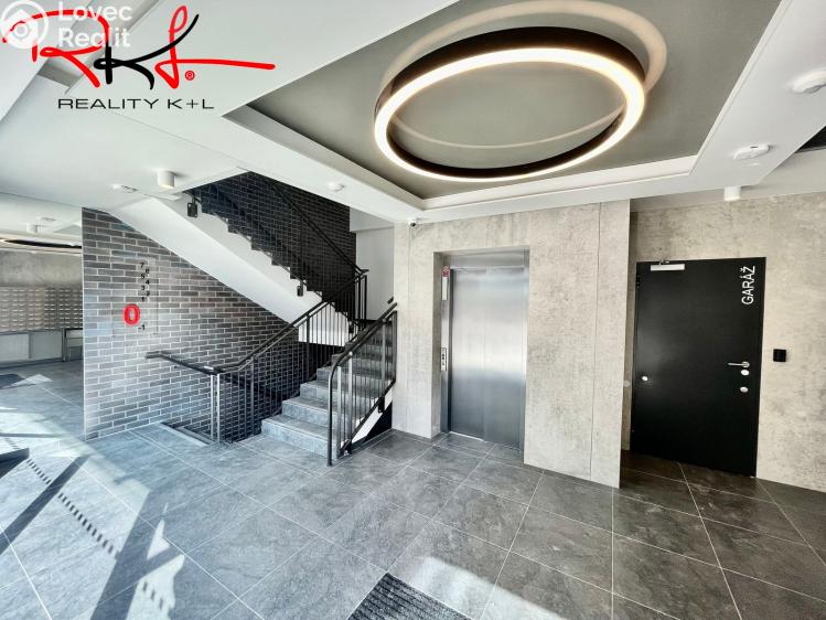 Pronájem garážového stání Praha č. 1