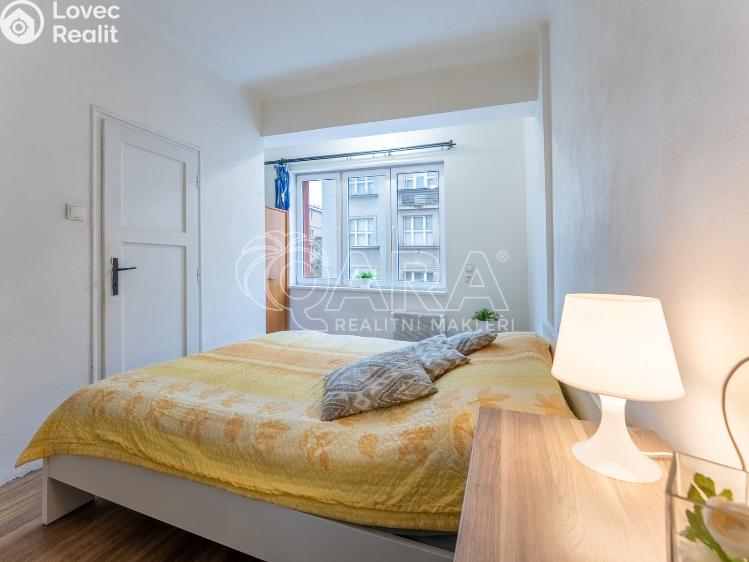 Prodej bytu 2+KK Praha, Biskupcova 1810/43 č. 7