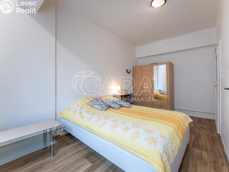 Prodej bytu 2+KK Praha, Biskupcova 1810/43 č. 9