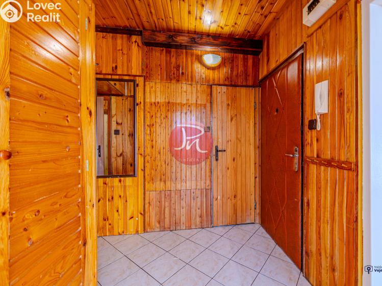 Продажа квартиры 2+1 Vsetín, Okružní č. 12