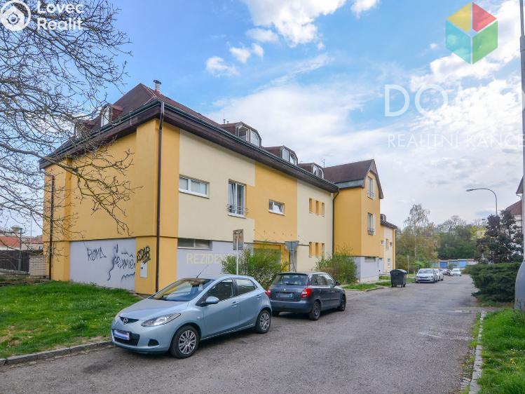 Pronájem bytu 1+KK Beroun, V Hlinkách 650/25 č. 7