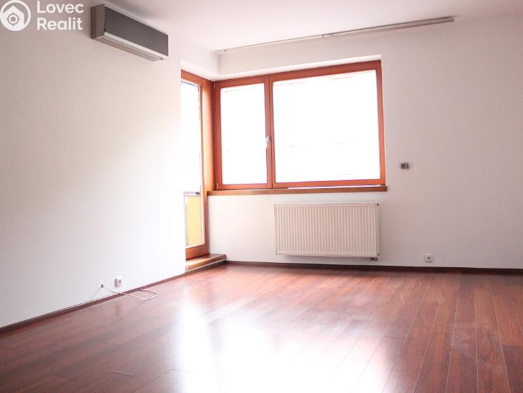 Pronájem bytu 2+KK Pardubice, Jana Palacha 2783 č. 4