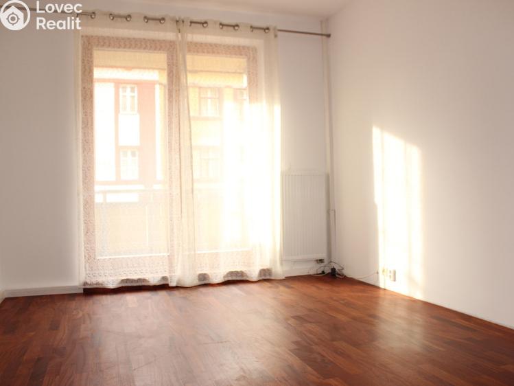 Pronájem bytu 2+KK Pardubice, Jana Palacha 2783 č. 5