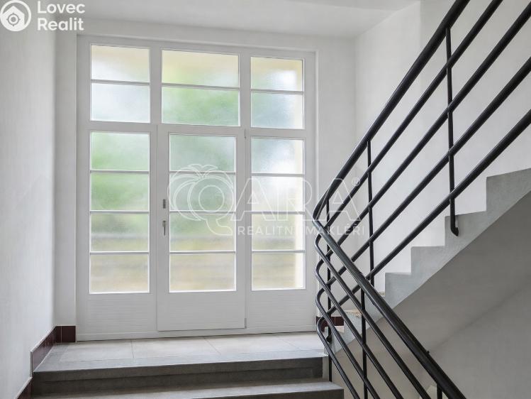 Pronájem bytu 1+KK Praha, Petra Rezka 1190/4 č. 6