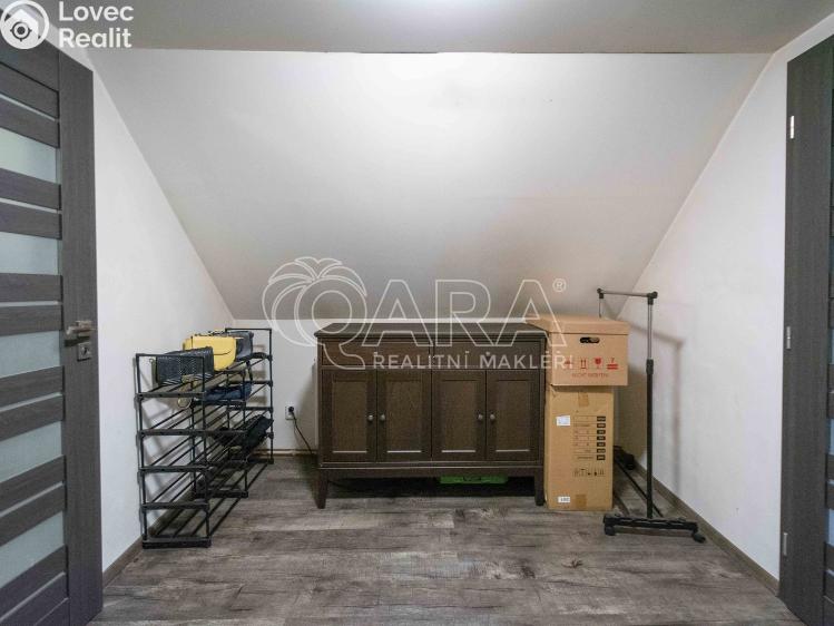 Prodej rodinného domu Chorušice č. 16