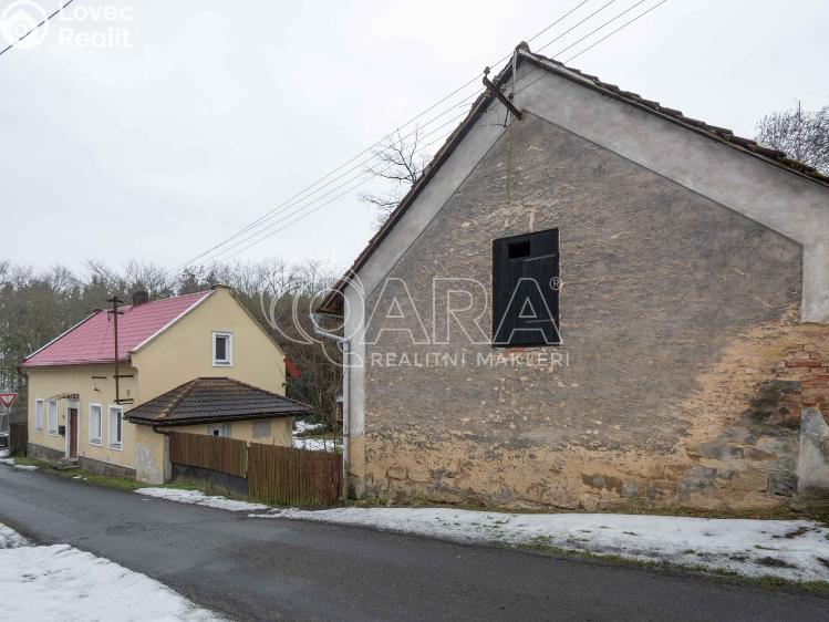 Prodej rodinného domu Chorušice č. 33