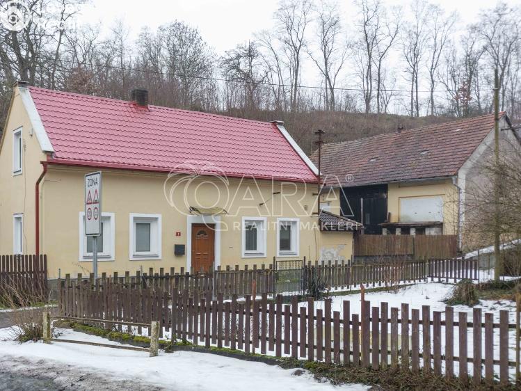 Sale family house Chorušice č. 1