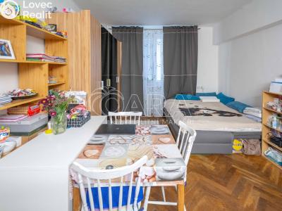 Продаж квартири 1+1 Praha, Jakutská č. 5