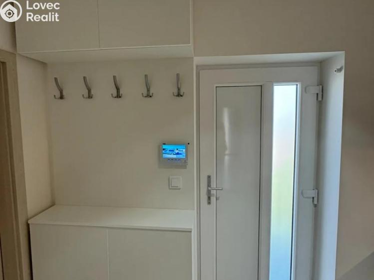 Pronájem bytu 2+KK Praha, U hájovny č. 4