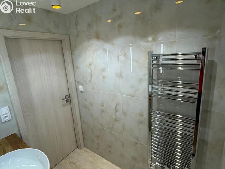 Pronájem bytu 2+KK Praha, U hájovny č. 8