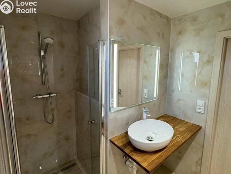 Pronájem bytu 2+KK Praha, U hájovny č. 9