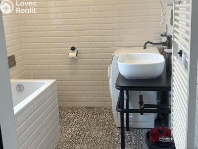 Pronájem bytu 2+KK Praha, Revoluční č. 2