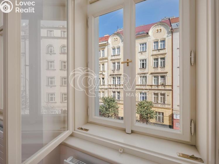 Pronájem bytu 2+KK Praha, Jaromírova 488/6 č. 14