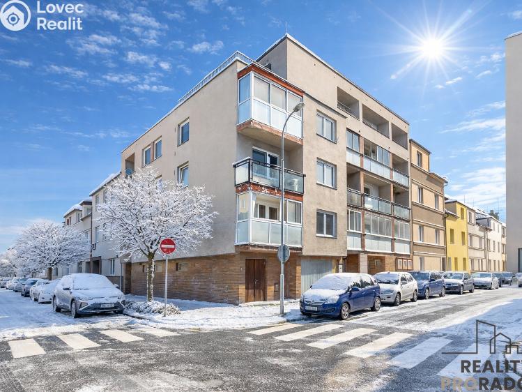 Prodej bytu 3+KK Pardubice, Bacháčkova č. 9