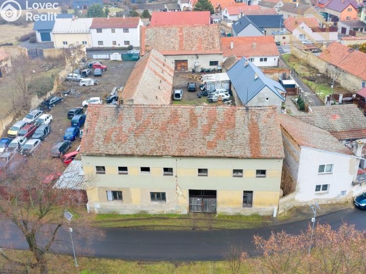 Prodej obchodního prostoru Veltěže, Perucká č. 12