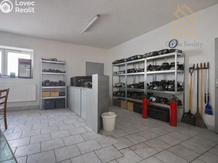 Продажа торгового помещеня Veltěže, Perucká 8 č. 26