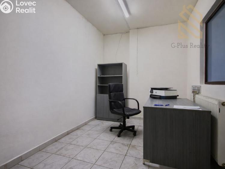 Продажа торгового помещеня Veltěže, Perucká 8 č. 27